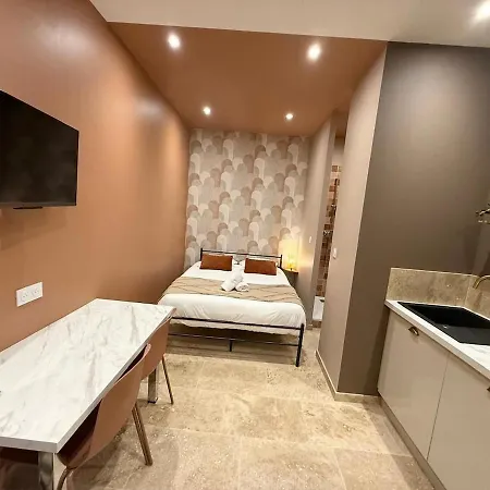 Lafargue 2 - -